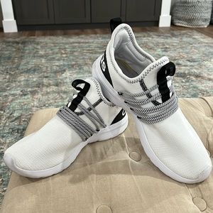 Men’s Adidas Size 10.5